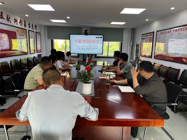 專題研討照片3.png 專題研討照片3.png