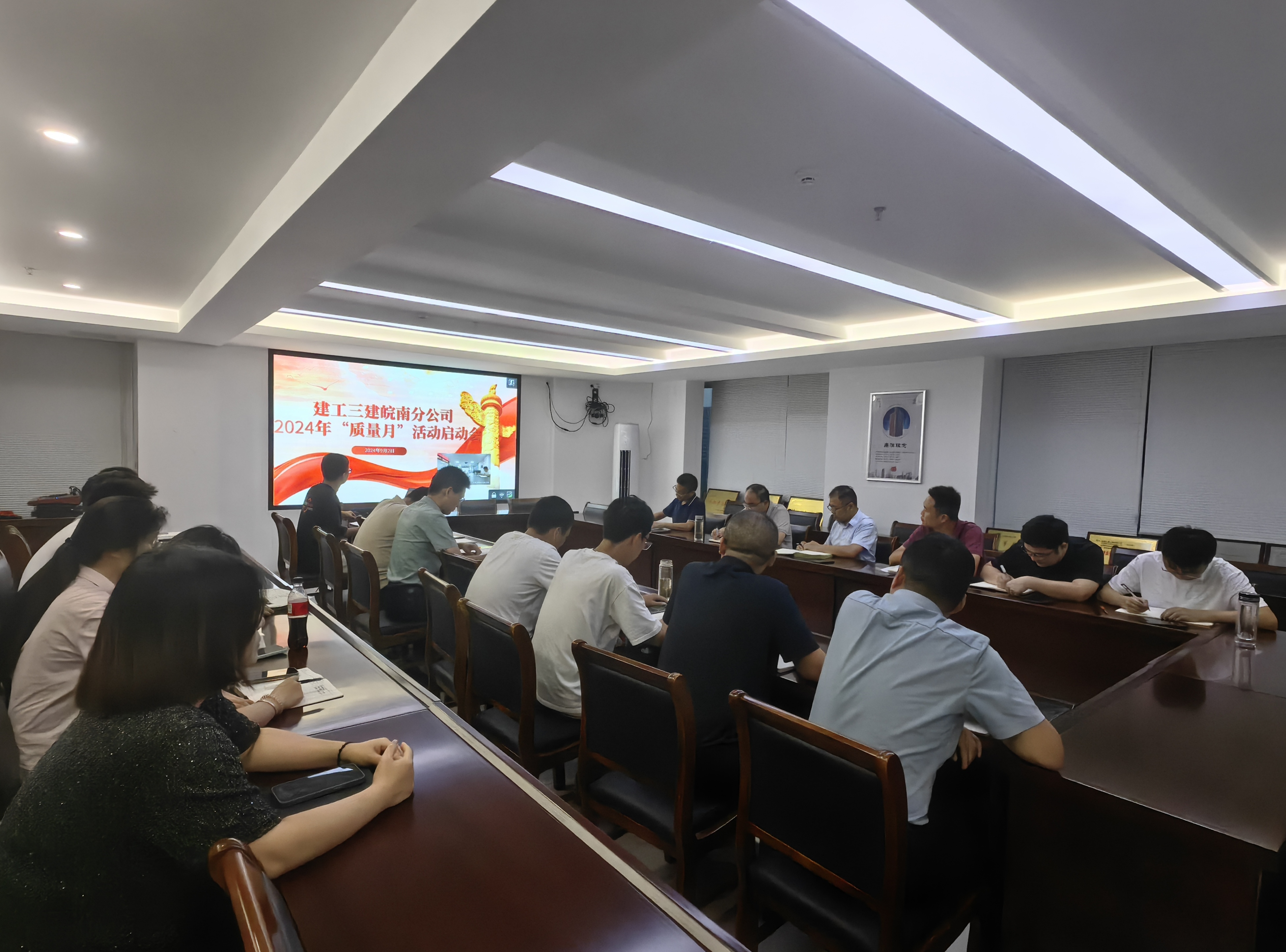 6253264b102f455ac49fad45618529af_fefc12a1937453a275995b1a983c7433.jpg 6253264b102f455ac49fad45618529af_fefc12a1937453a275995b1a983c7433.jpg